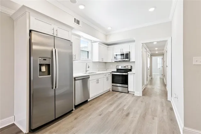 $2,300 | 1908 St Louis Street, New Orleans, LA 70112