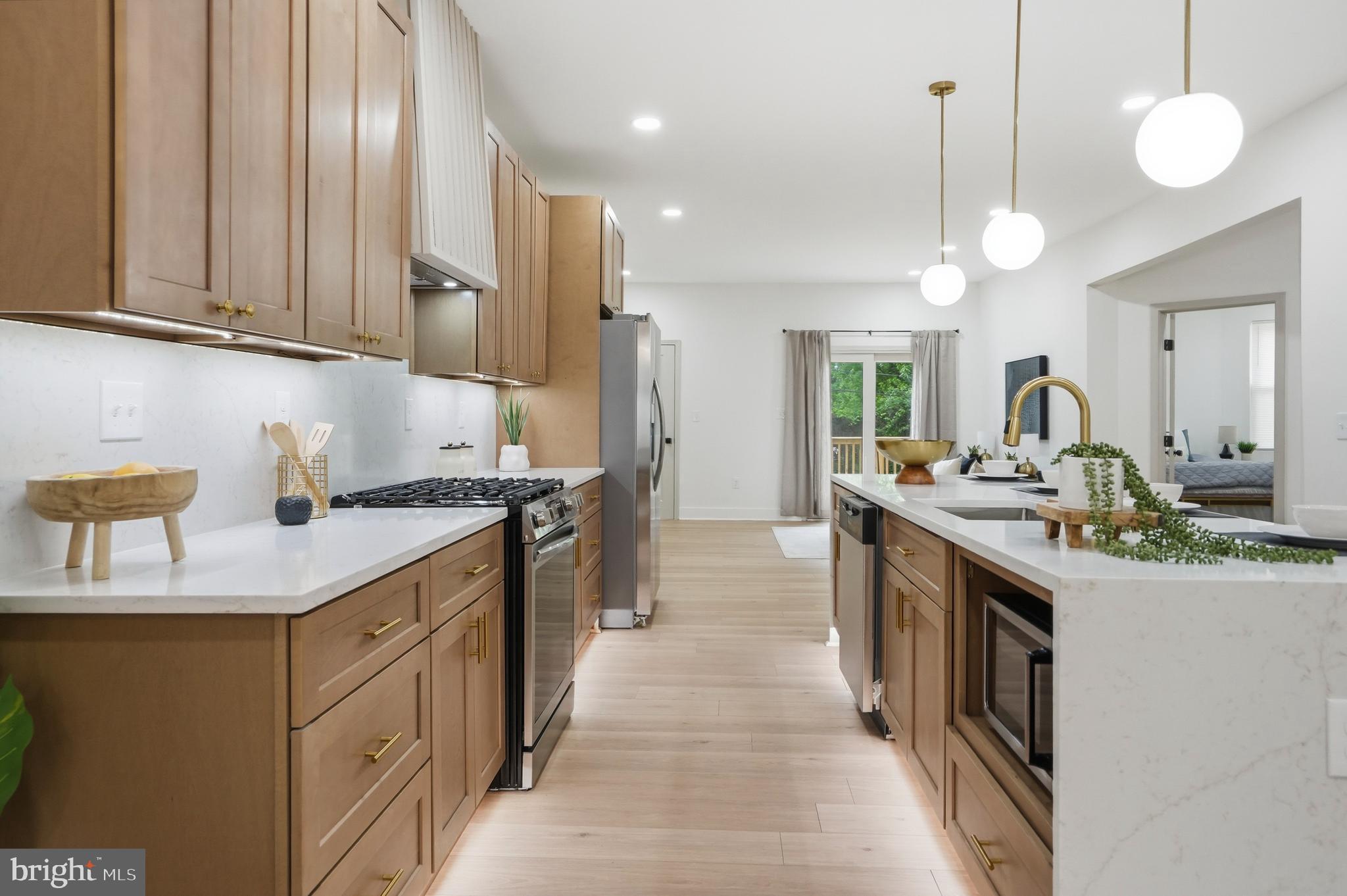 3806 Dorchester Road Baltimore, MD 21215 - Photo 12 of 55
