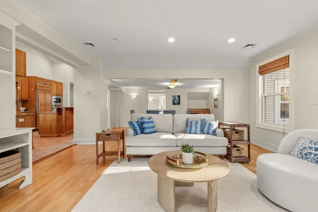 $1,025,000 | 10 Nickerson Road, Bedford, MA 01730