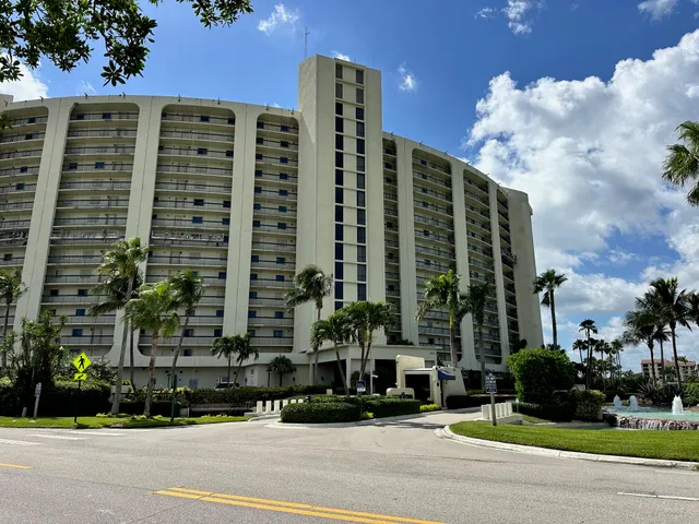 $679,000 | 400 Ocean Trail Way, Unit 909, Jupiter, FL 33477