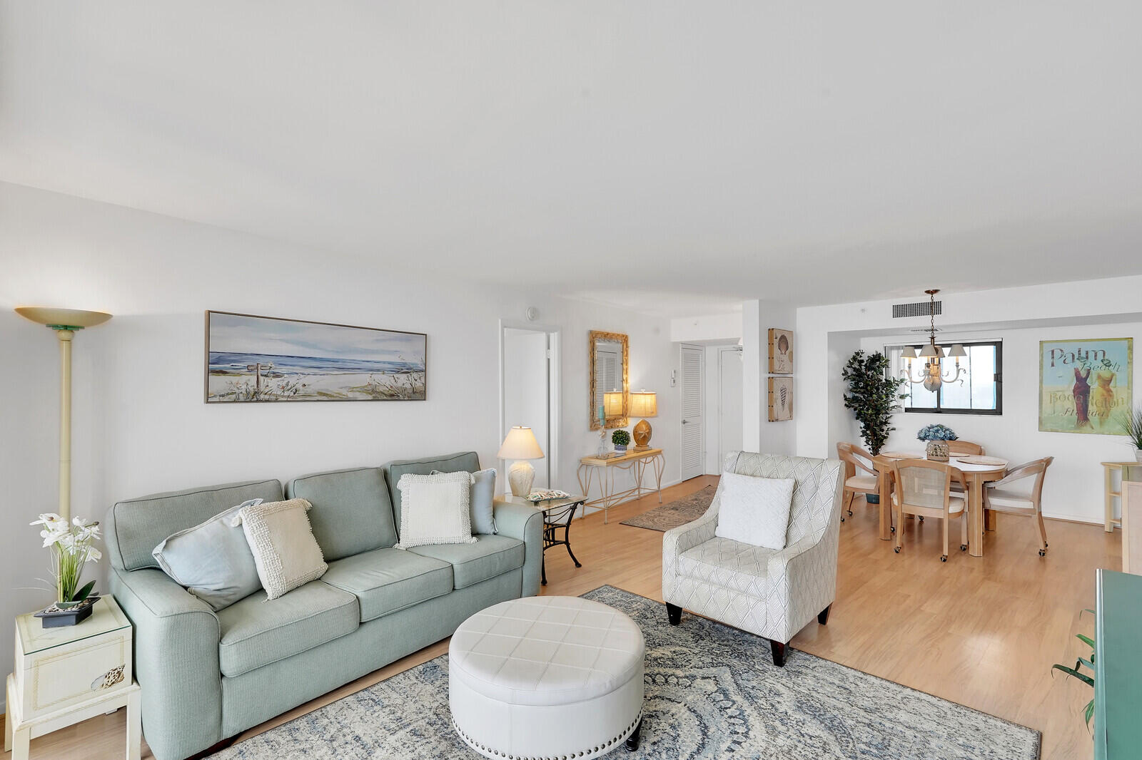 400 Ocean Trail Way, Unit 909 Jupiter, FL 33477 - Photo 5 of 66 Living Room / Dinning Room