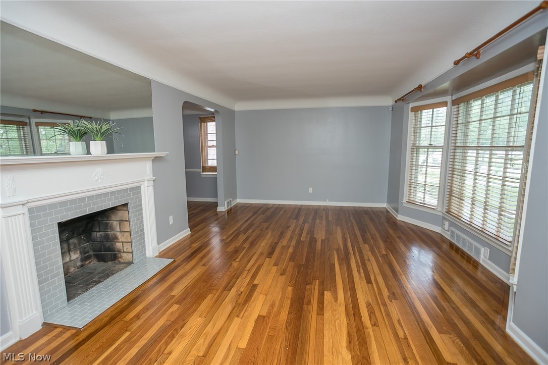 3798 Fairoaks Road South Euclid, OH 44121 - Photo 7 of 23