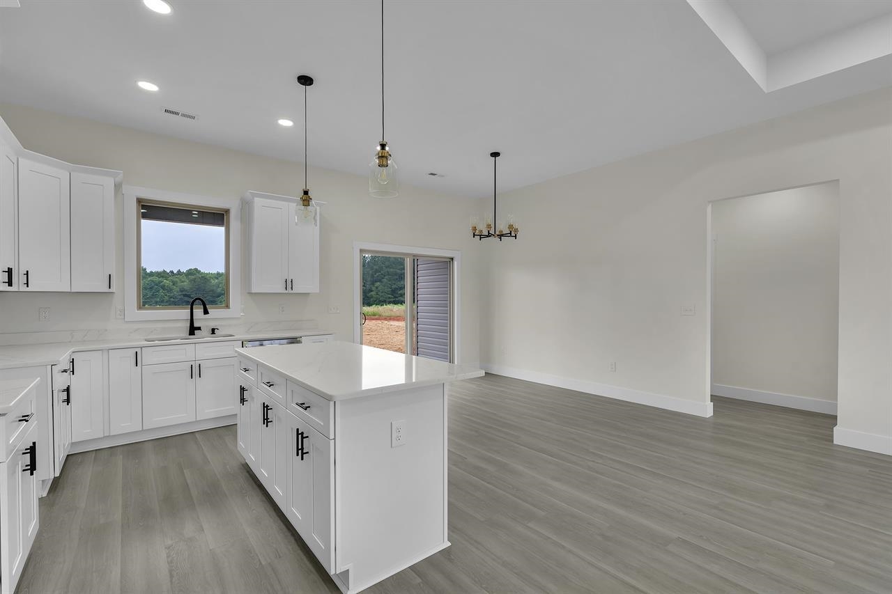 561 Bill Lattimore Road Chesnee, SC 29323 - Photo 5 of 16