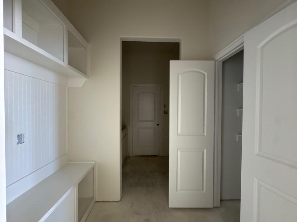 114 Brandywine Trail Rhome, TX 76078 - Photo 7 of 17 a view of closet
