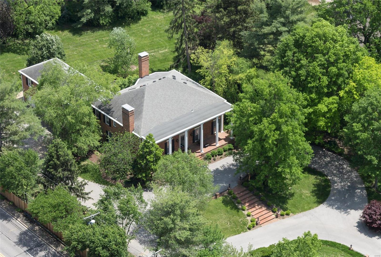 9252 Clayton Road Ladue, MO 63124 - Photo 1 of 1 Gallery Image 1