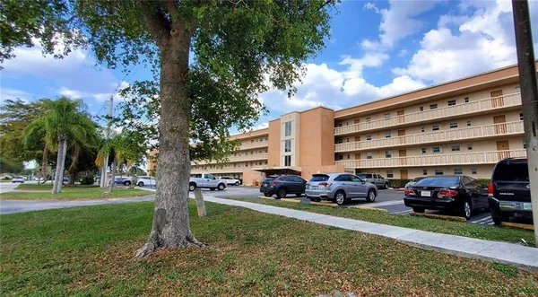 $240,000 | 5100 Southwest 90th Avenue, Unit 406, Cooper City, FL 33328