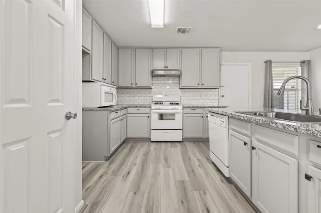 $280,000 | 7554 Appleberry Drive, Cypress, TX 77433