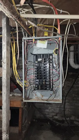 $70,000 | 327 West Franklin Street, Shelbyville, IN 46176