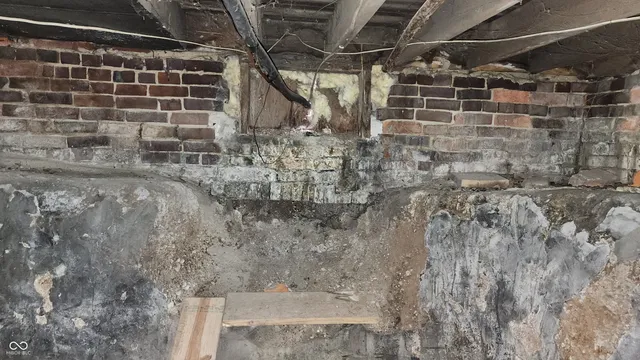 $70,000 | 327 West Franklin Street, Shelbyville, IN 46176