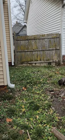 $70,000 | 327 West Franklin Street, Shelbyville, IN 46176