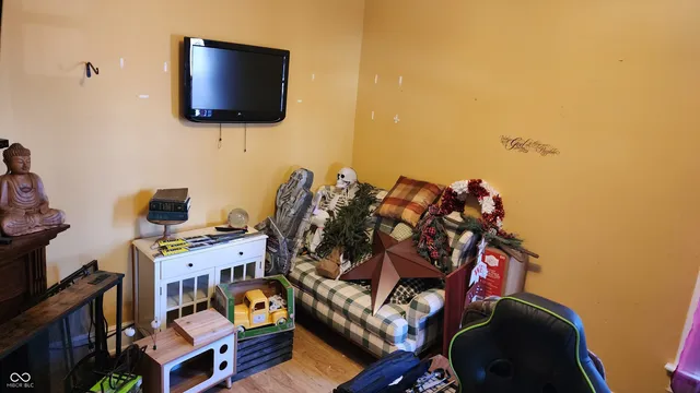 $70,000 | 327 West Franklin Street, Shelbyville, IN 46176