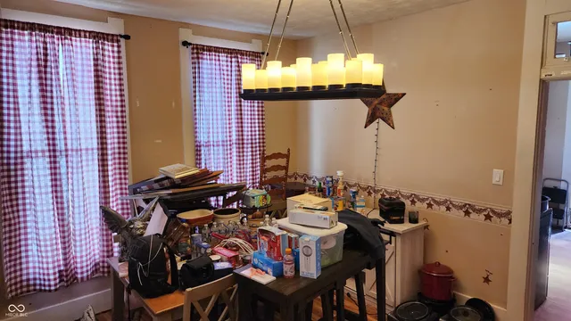 $70,000 | 327 West Franklin Street, Shelbyville, IN 46176