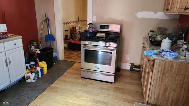 $70,000 | 327 West Franklin Street, Shelbyville, IN 46176