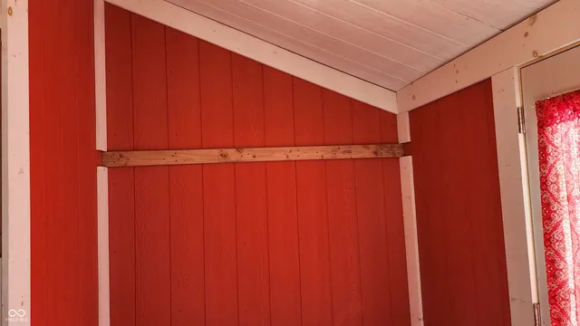 $70,000 | 327 West Franklin Street, Shelbyville, IN 46176