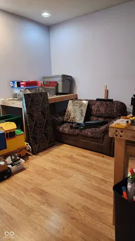 $70,000 | 327 West Franklin Street, Shelbyville, IN 46176