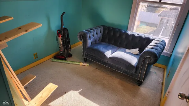 $70,000 | 327 West Franklin Street, Shelbyville, IN 46176