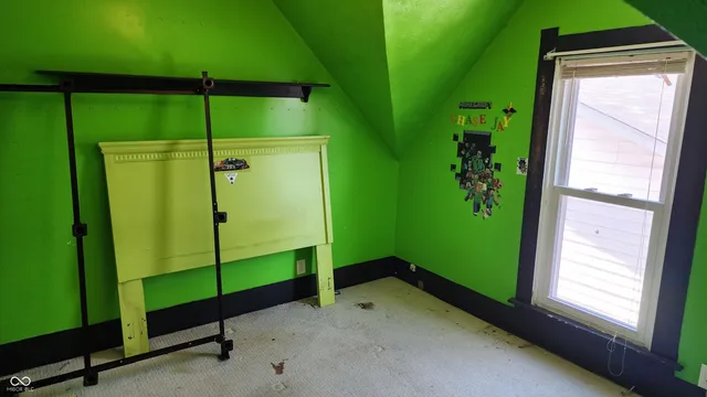 $70,000 | 327 West Franklin Street, Shelbyville, IN 46176