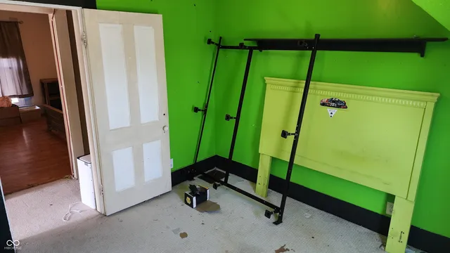 $70,000 | 327 West Franklin Street, Shelbyville, IN 46176