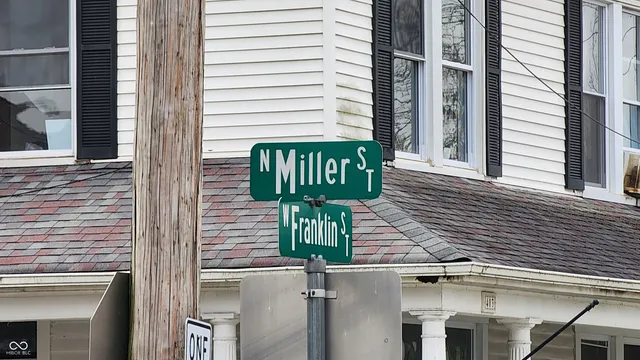 $70,000 | 327 West Franklin Street, Shelbyville, IN 46176