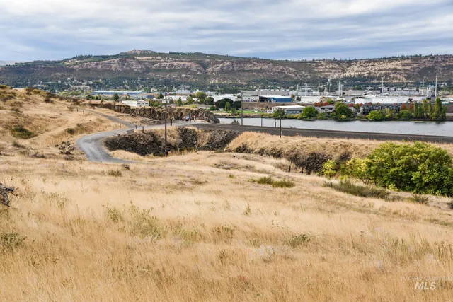 $525,000 | 0 Garden Lane, Dallesport, WA 98617