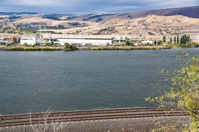 $525,000 | 0 Garden Lane, Dallesport, WA 98617