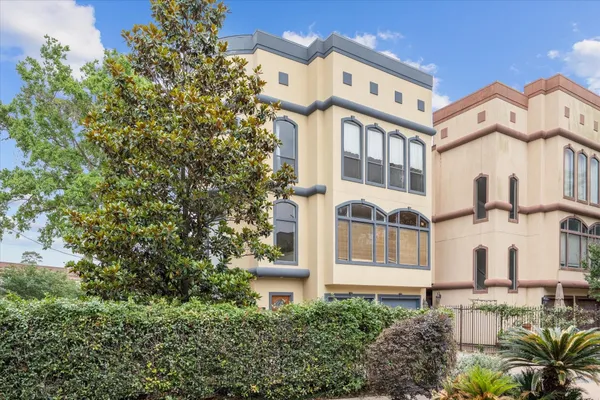 $3,500 | 6201 Taggart Street, Unit A, Houston, TX 77007