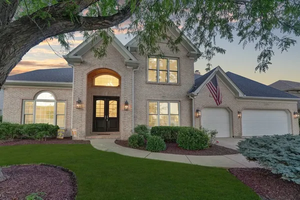 $1,295,000 | 1564 White Eagle Drive, Naperville, IL 60564