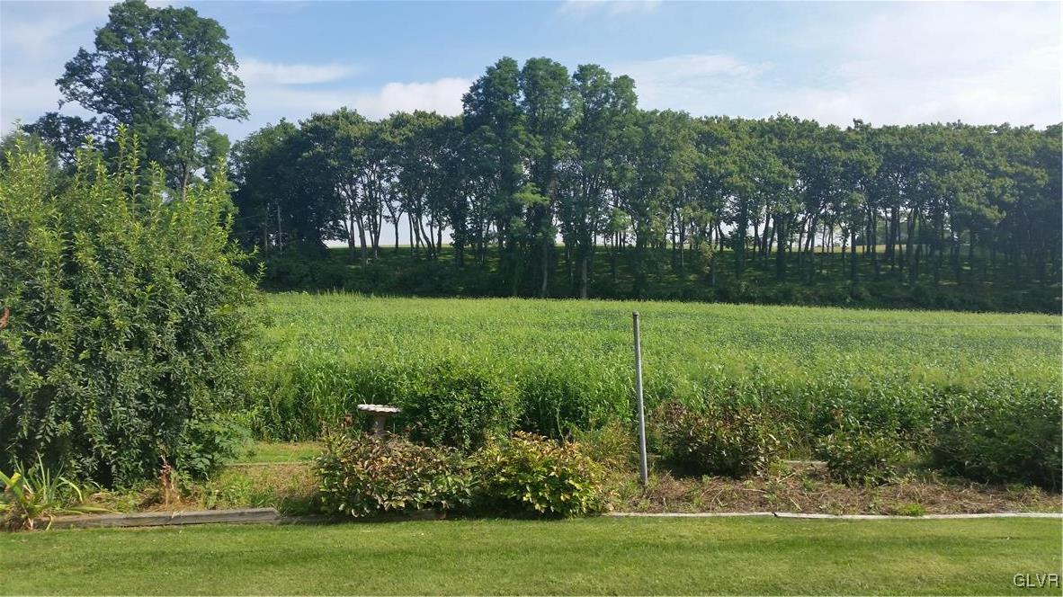 2539 Old Post Road Coplay, PA 18037 - Photo 8 of 39 Gallery Image 8