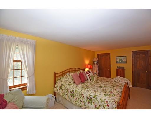 81 Turner Road Townsend, MA 01469 - Photo 17 of 28