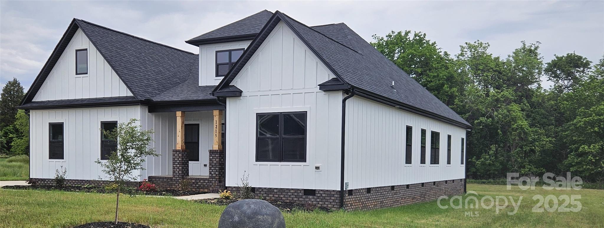 1215 Coppergate Drive Salisbury, NC 28147 - Photo 41 of 41 a front view of a house with a yard