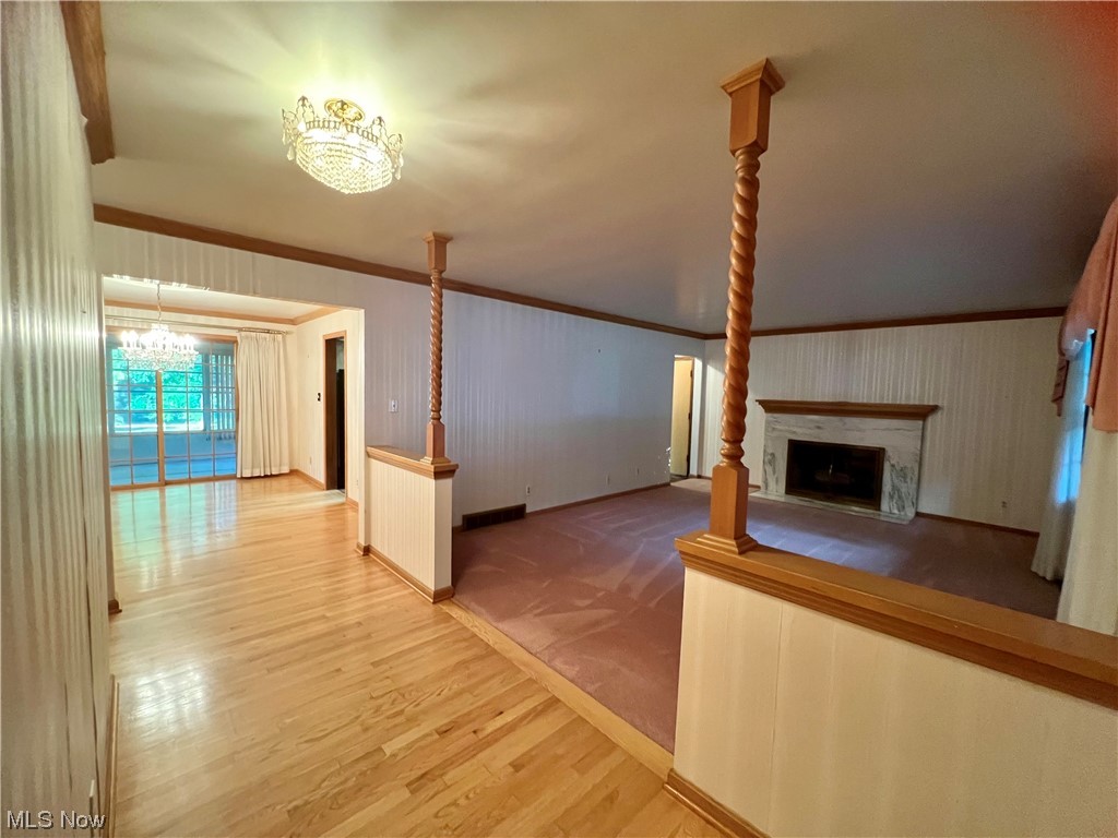 3536 Oak Road Stow, OH 44224 - Photo 5 of 32 Gorgeous foyer looking into the living room and dining room upon entry!