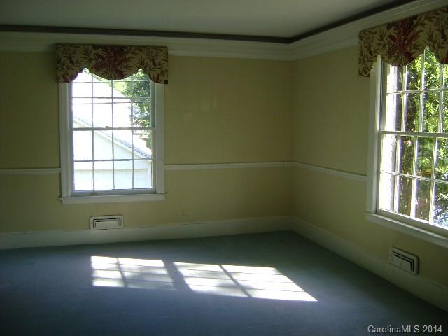 3719 Abingdon Road Charlotte, NC 28211 - Photo 4 of 15 Gallery Image 4