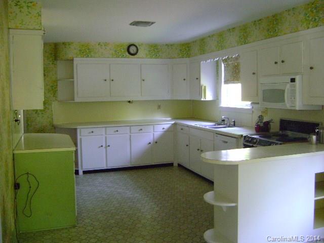 3719 Abingdon Road Charlotte, NC 28211 - Photo 5 of 15 Gallery Image 5