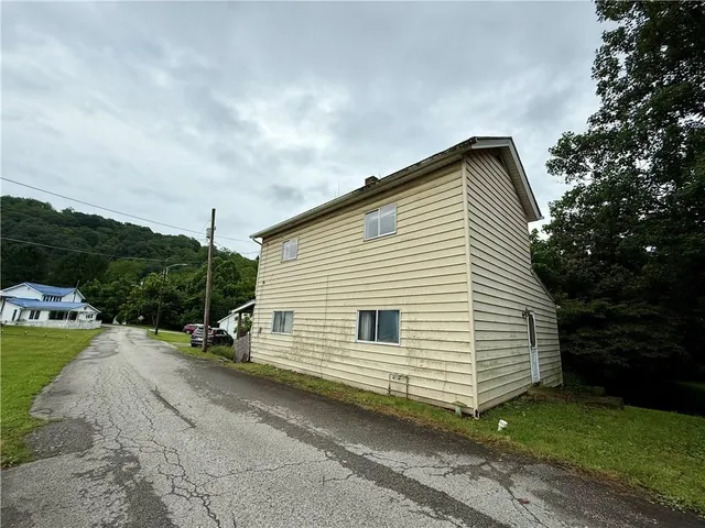 $27,500 | 527 Sugar Lane, Clarksville, PA 15322