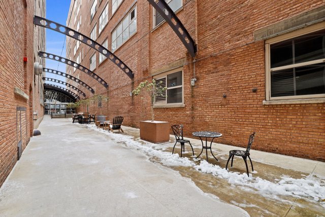 500 South Clinton Street, Unit 624 Chicago, IL 60607 - Photo 17 of 17