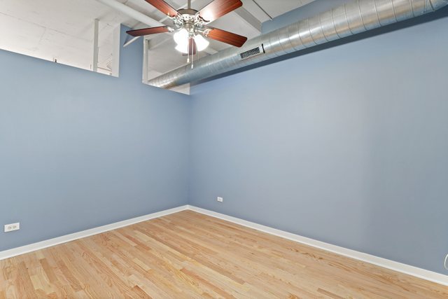 500 South Clinton Street, Unit 624 Chicago, IL 60607 - Photo 10 of 17