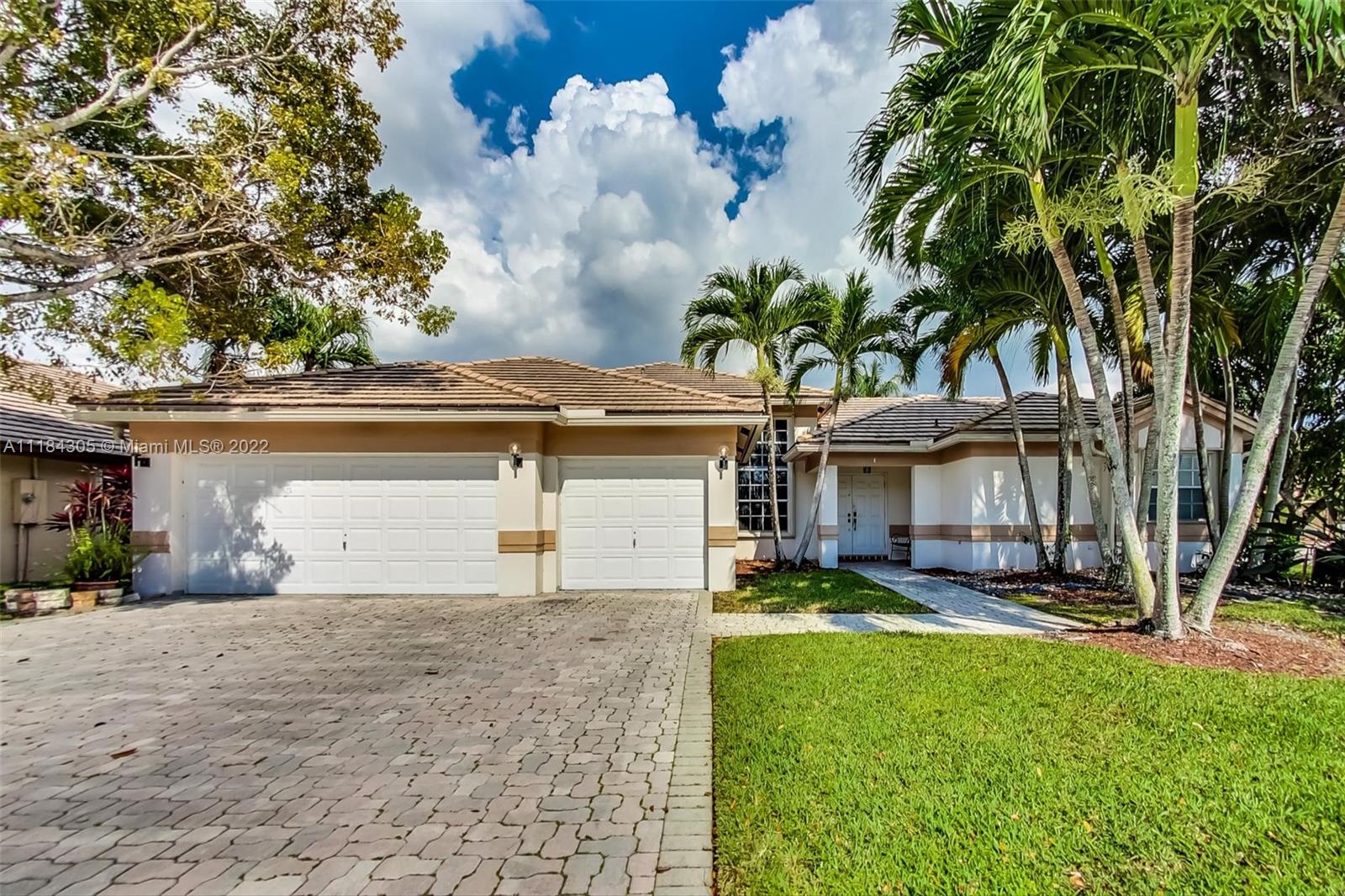 3340 Overlook Road Davie, FL 33328 - Photo 1 of 48 Gallery Image 1