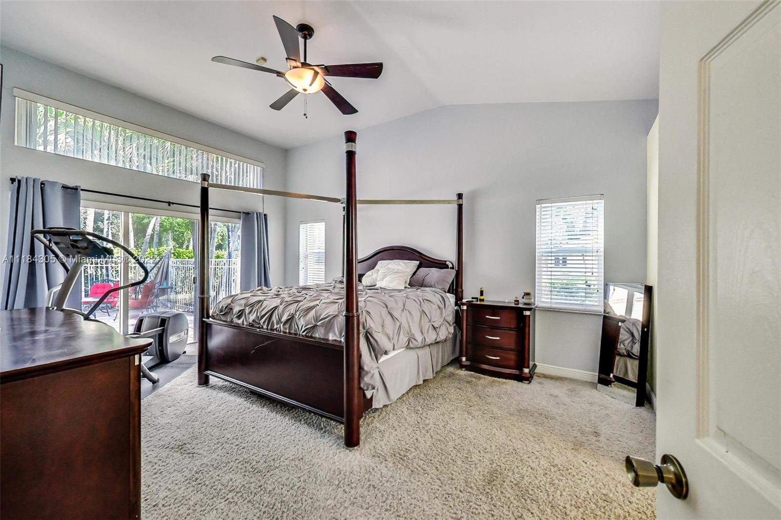 3340 Overlook Road Davie, FL 33328 - Photo 23 of 48 Gallery Image 23