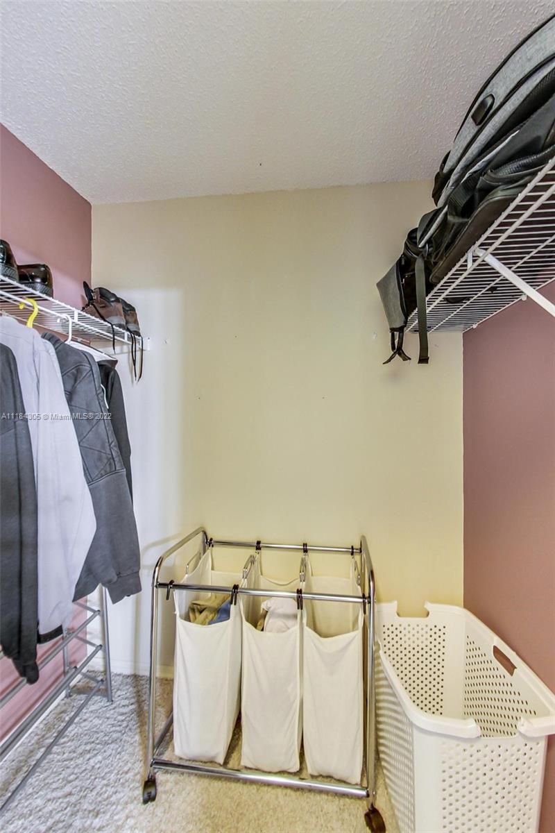 3340 Overlook Road Davie, FL 33328 - Photo 27 of 48 Gallery Image 27