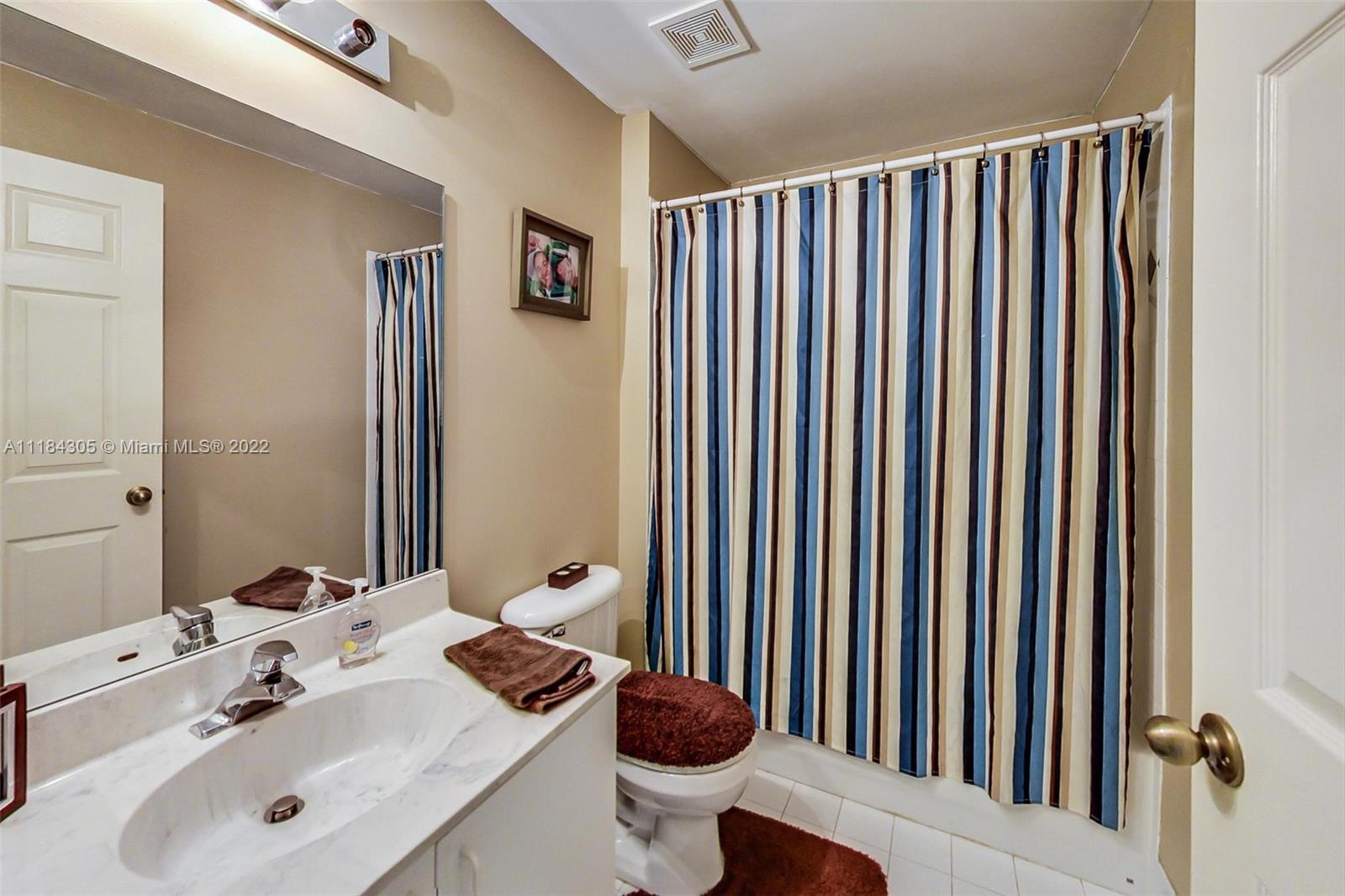 3340 Overlook Road Davie, FL 33328 - Photo 39 of 48 Gallery Image 39