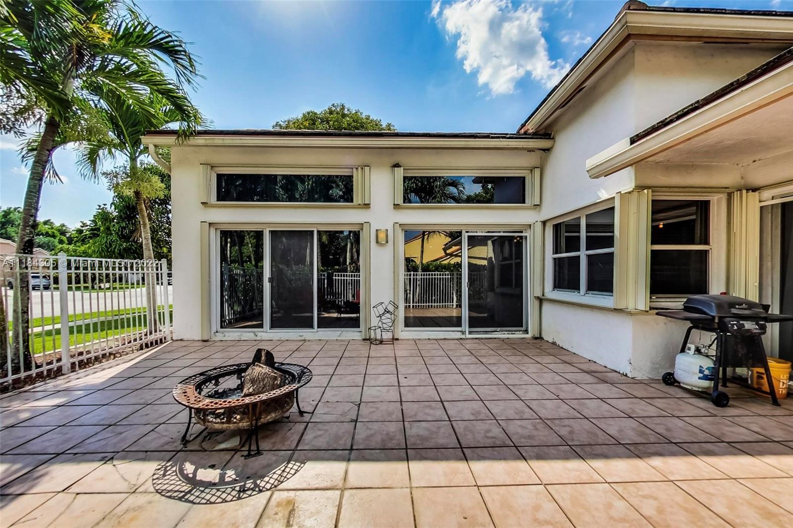 3340 Overlook Road Davie, FL 33328 - Photo 45 of 48 Gallery Image 45