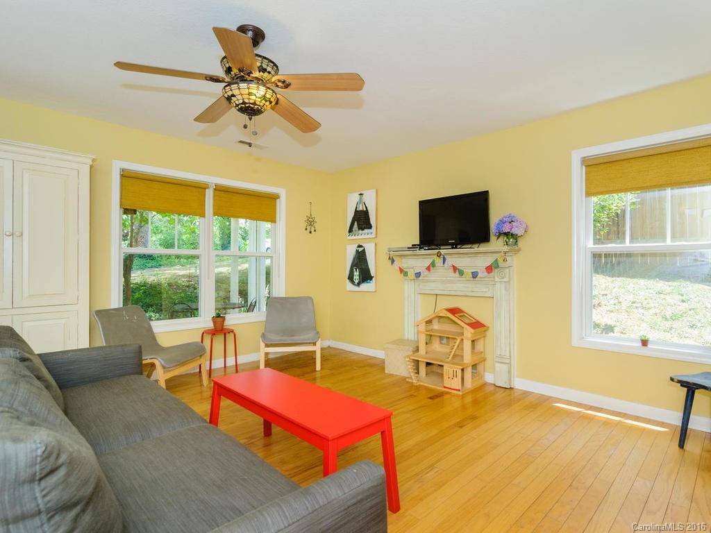 80 Springbrook Road Asheville, NC 28804 - Photo 3 of 22 Gallery Image 3