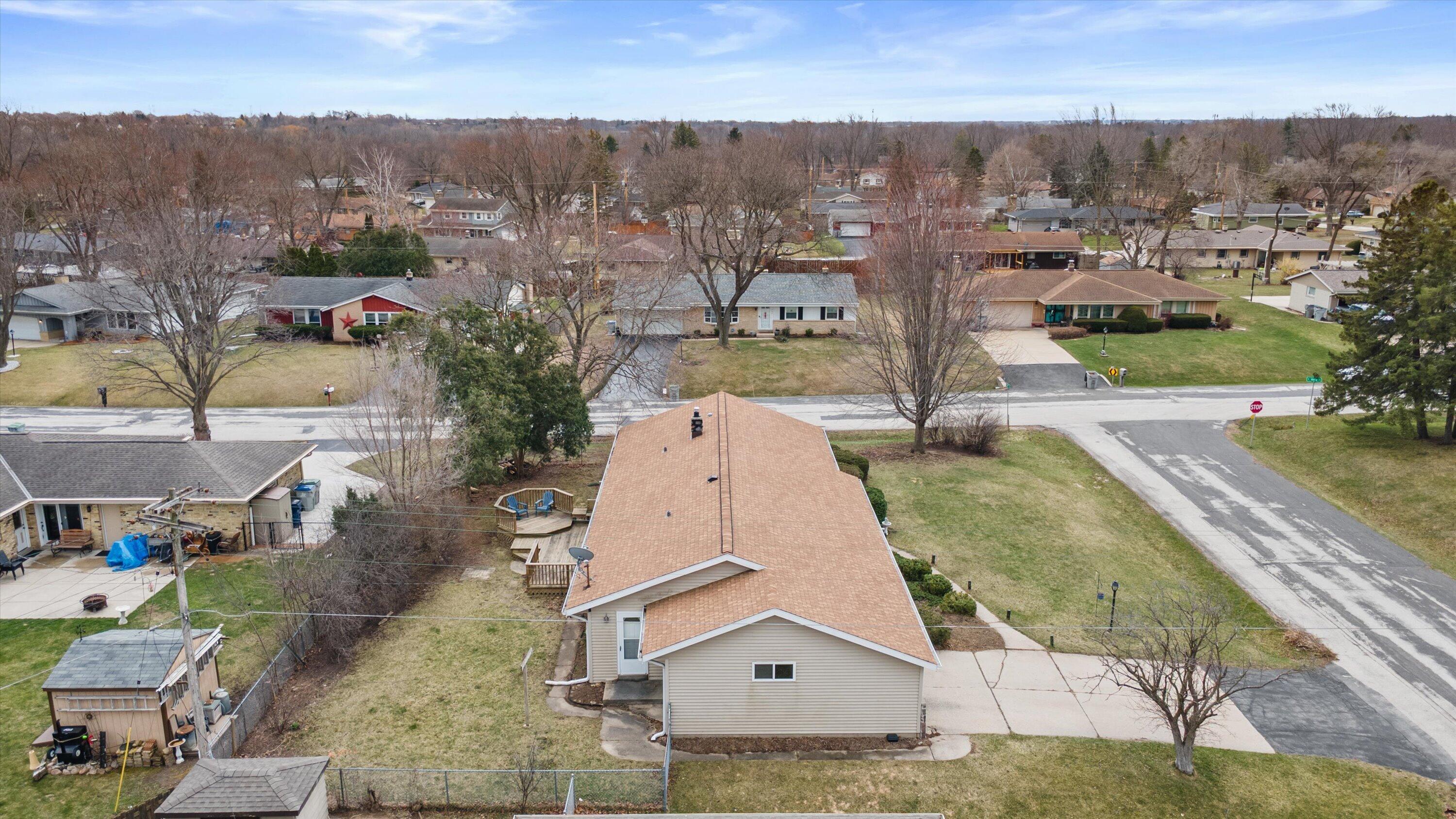 7014 North 97th Street Milwaukee, WI 53224 - Photo 37 of 38 39-DJI_0760