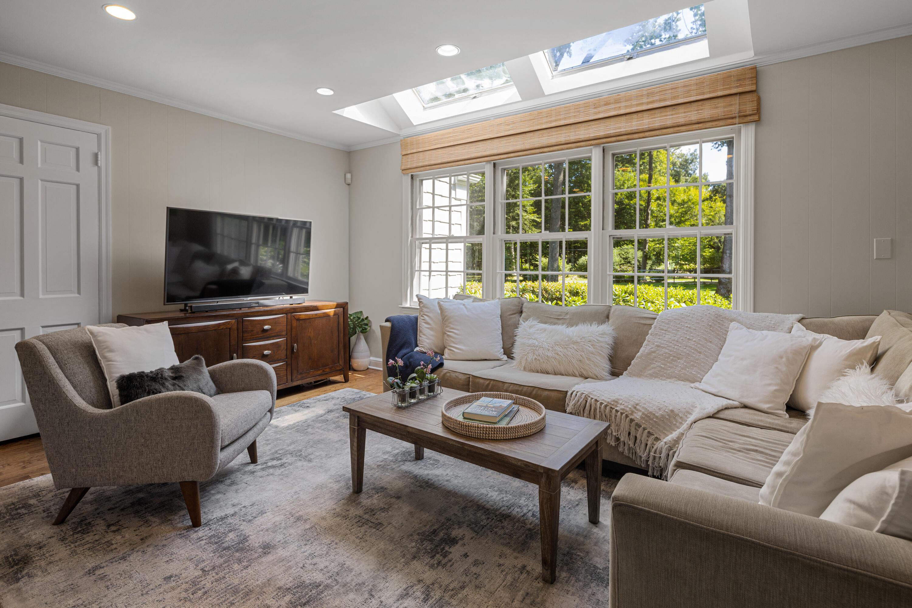 24 Crooked Mile Road Darien, CT 06820 - Photo 17 of 42 17