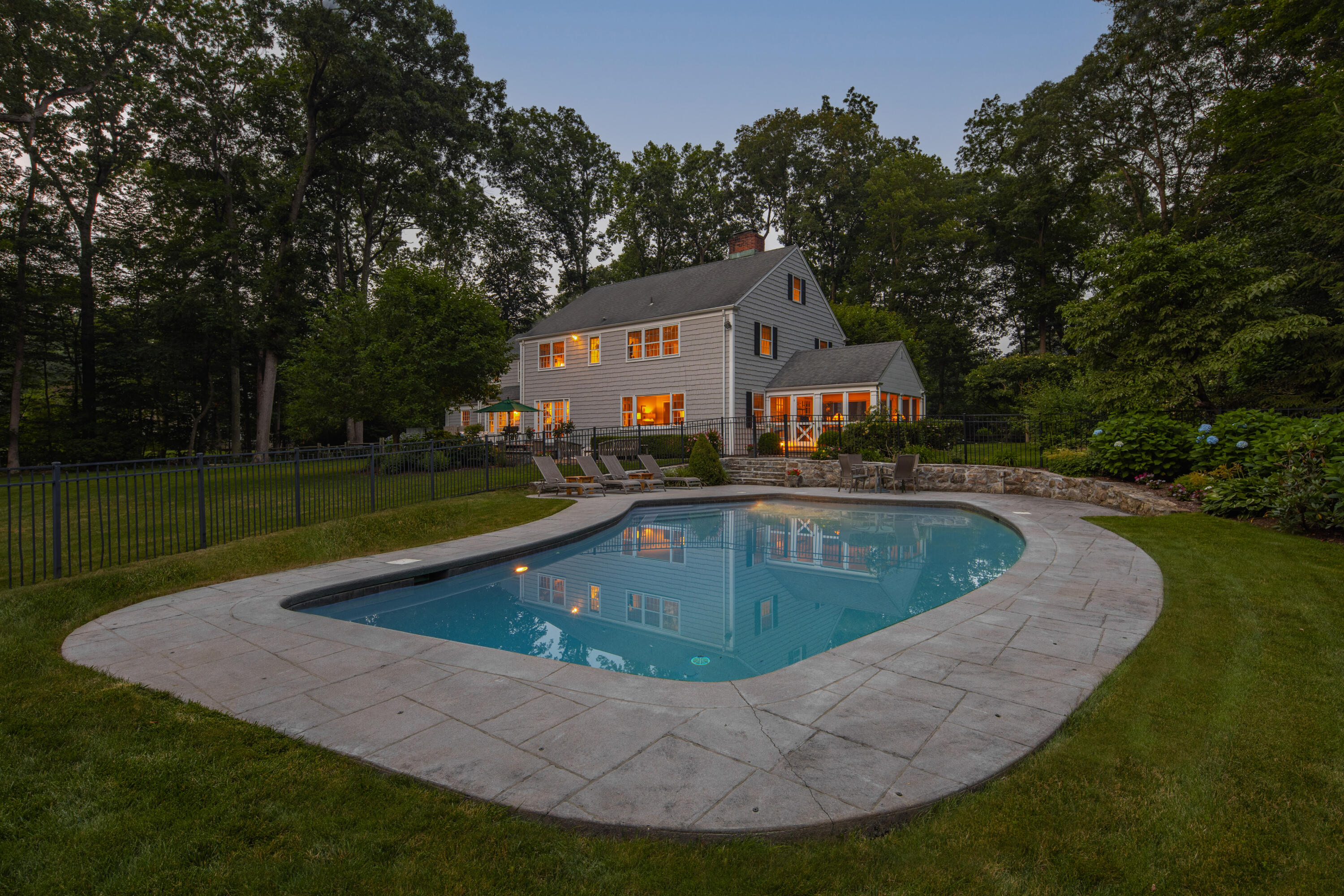 24 Crooked Mile Road Darien, CT 06820 - Photo 3 of 42 3