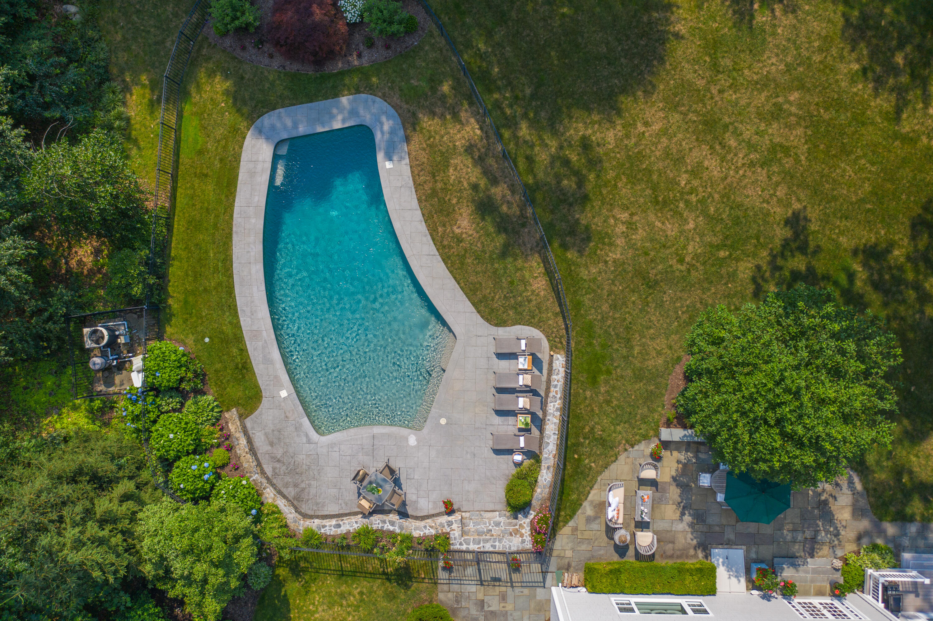 24 Crooked Mile Road Darien, CT 06820 - Photo 40 of 42 40