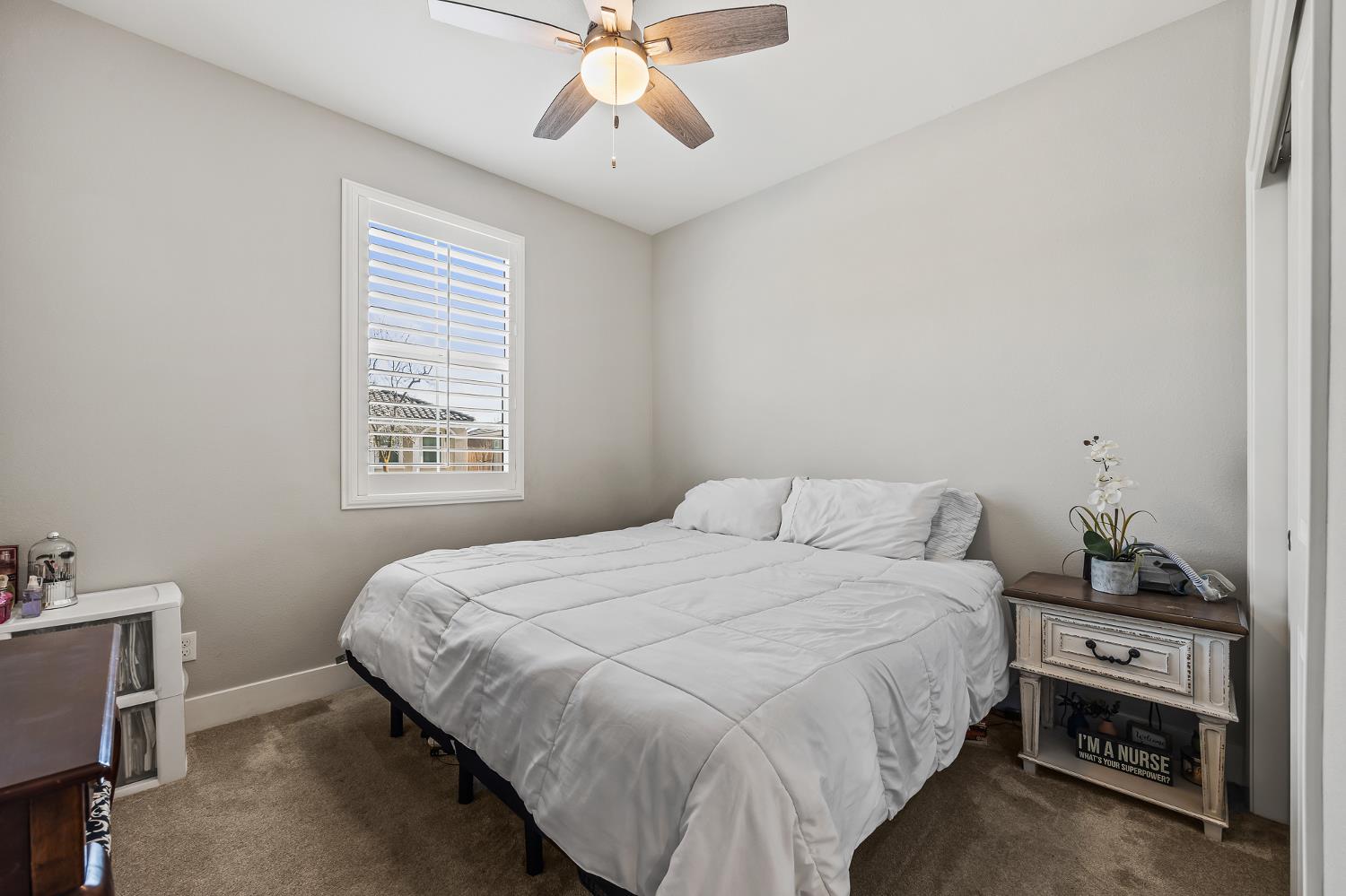 4342 Oak Knoll Road Madera, CA 93636 - Photo 13 of 27 Main level bedroom