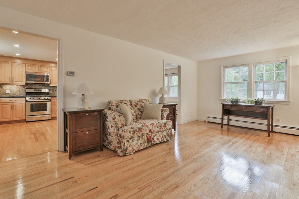 8 Nadine Road Acton, MA 01720 - Photo 13 of 27 Gallery Image 13