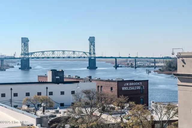 $389,500 | 21 North Front Street, Unit 3B3, Wilmington, NC 28401