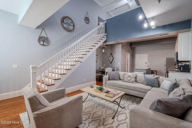 $389,500 | 21 North Front Street, Unit 3B3, Wilmington, NC 28401